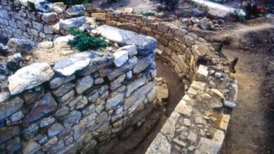 Arkeologlar Aristoteles’in Uzun Zamandır Kayıp Olan Mezarını Bulduklarını İddia Ediyor