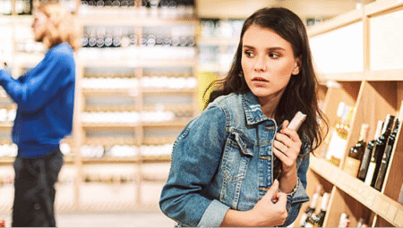 Dürtü Bozuklukları: Patolojik Hırsızlık (Kleptomani)